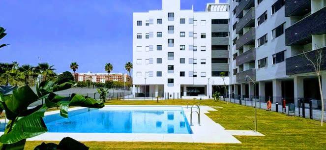 Atico Con Piscina Y Vistas Al Mar Habitat Litoral Διαμέρισμα Μάλαγα Εξωτερικό φωτογραφία